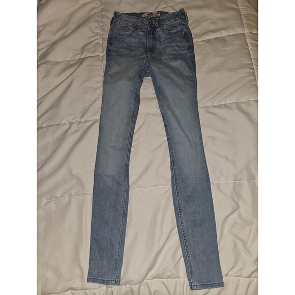 Hollister Women’s High Rise Super Skinny Jeans Size 23R Light Wash - Picture 6 of 6